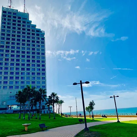 Sea Breeze Apartments Netanya Exterior photo